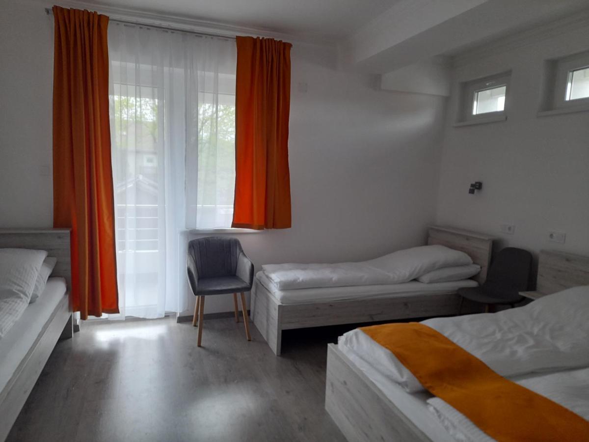 Orion Panzio Bed and Breakfast Hajdúszoboszló Exteriör bild